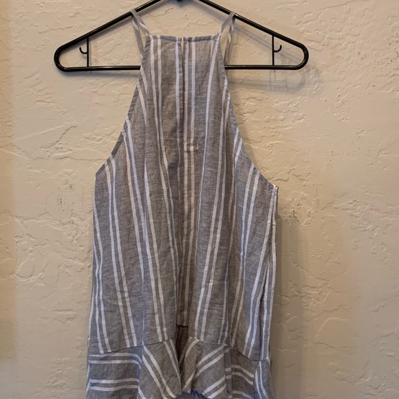 BCBG sleeveless top - Picture 2 of 2